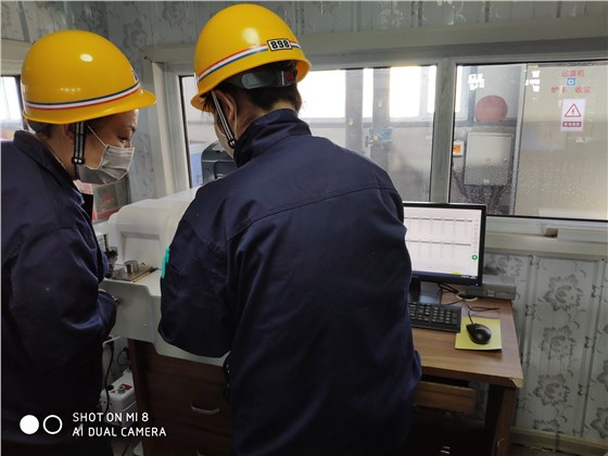 直读光谱仪.jpg 直读光谱仪.jpg