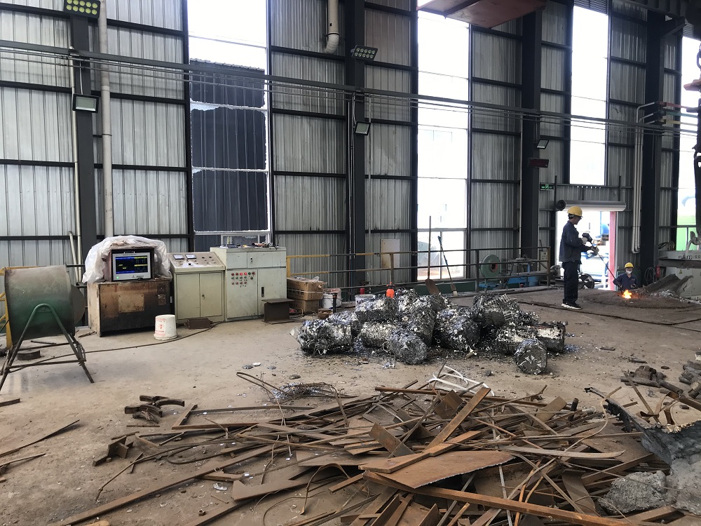 碳硅分析仪.jpg 碳硅分析仪.jpg